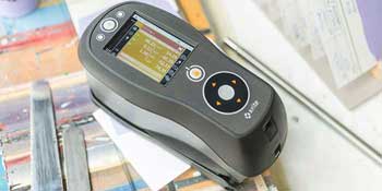 Ci64：高端質量控制手持式色差儀